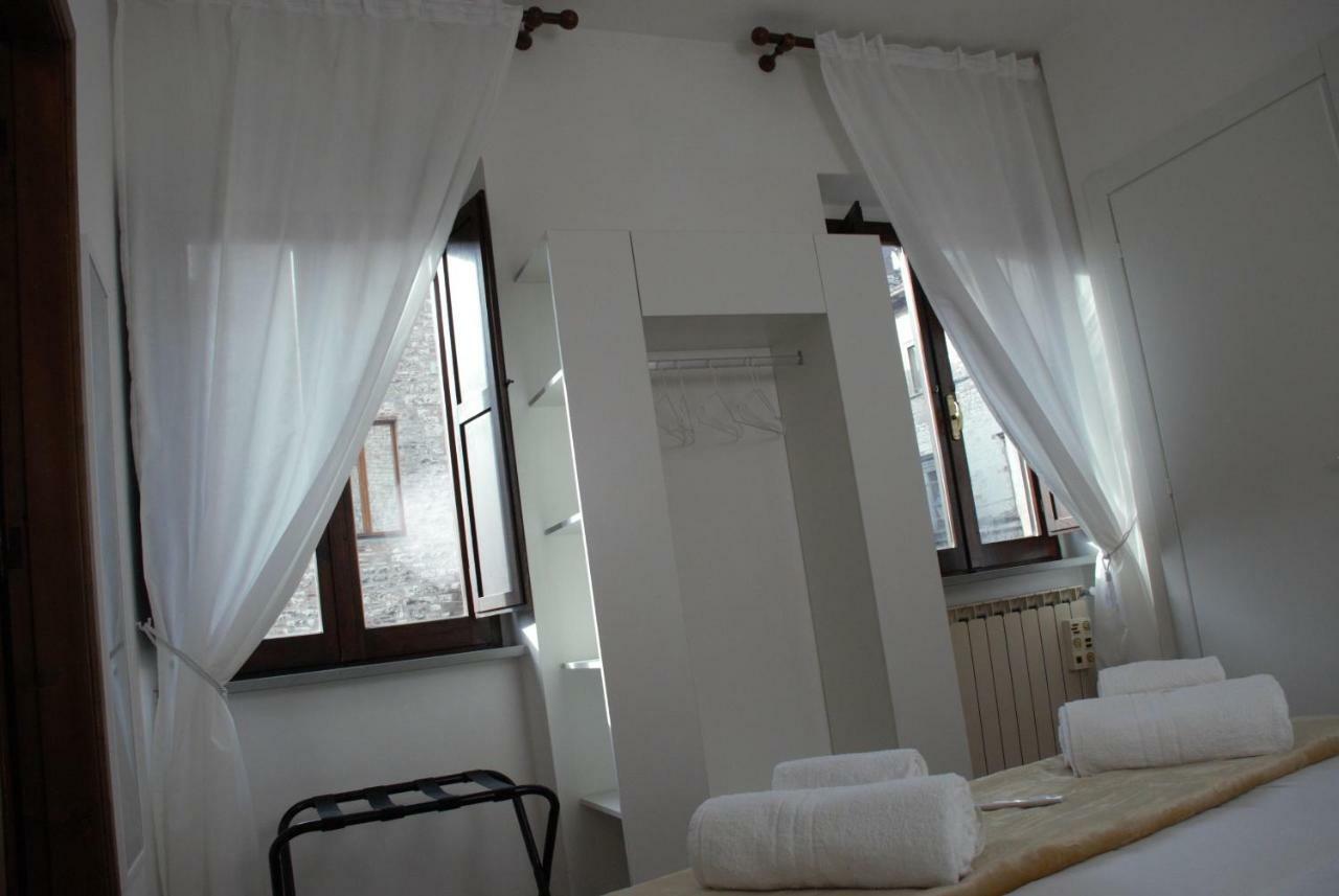 Happy House - Quartiere Monumentale Apartment Gubbio